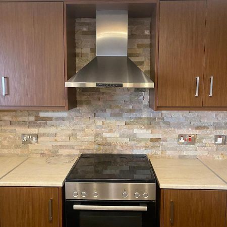 Philip Spacious Apartment Limassol Bagian luar foto