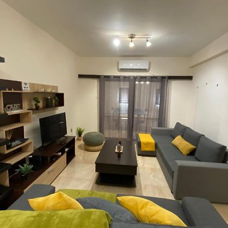 Philip Spacious Apartment Limassol Bagian luar foto